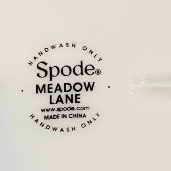 Spode Meadow Lane Rabbit Dessert Tray – Porcelain – Polka Dot Trim – With Box - Picture 4 of 5